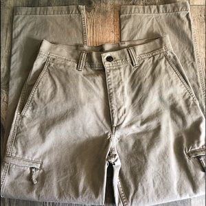 Almost new men’s Dockers cargo pants 30x30